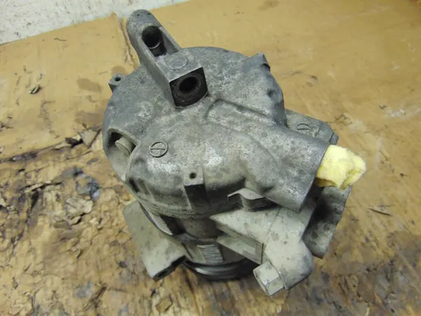 Compressore aria condizionata Suzuki Grand Vitara II 1.9DDIS image 4