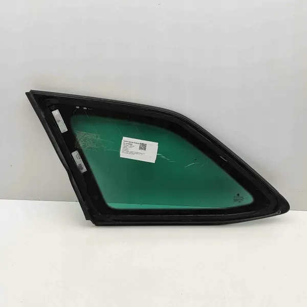 Skoda OE 3V9845298L Heck rechts Scheibe image 3