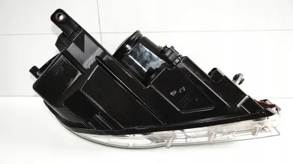 Farol dianteiro esquerdo OEM 368446913 VW Tiguan I 07-11 image 6