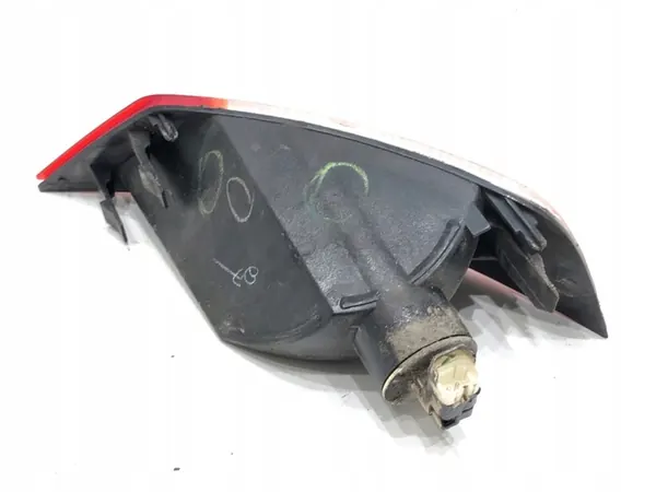 Bakre högra stötfångarlampa Ford Ecosport SUV image 2