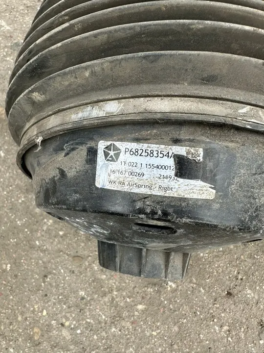 SOSPENSIONE AD ARIA JEEP GRAND CHEROKEE WK2 image 2