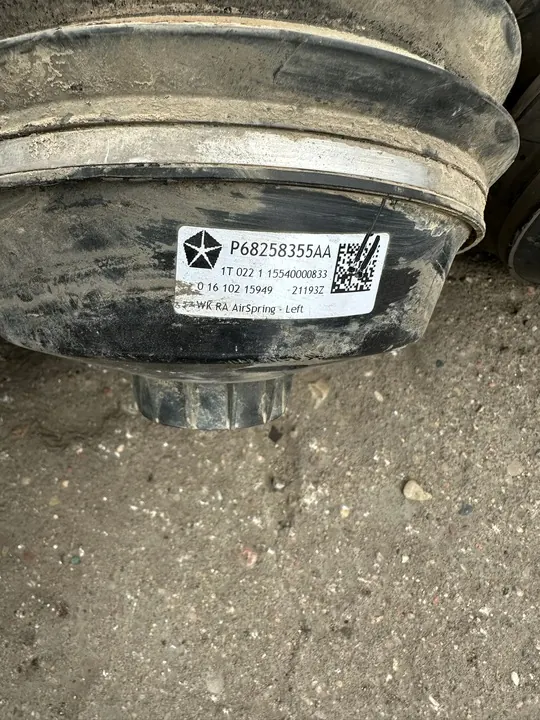 SOSPENSIONE AD ARIA JEEP GRAND CHEROKEE WK2 image 4