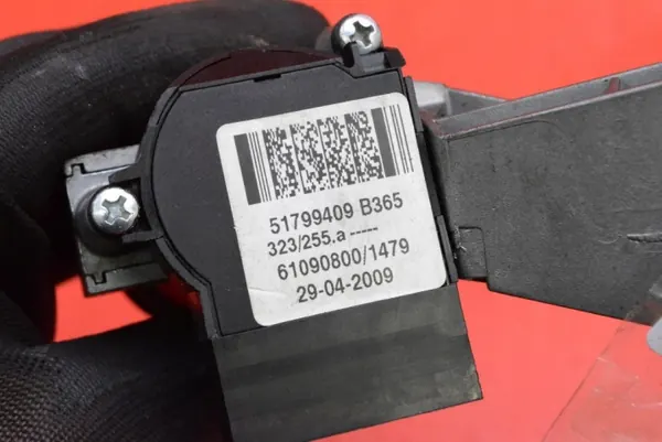 Sytytysavain OEM 51799409 Fiat Linea 1.6 Multijetille image 6