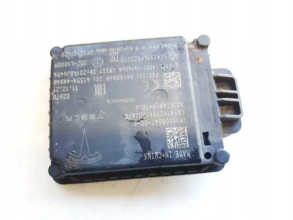 Computadores Tesla Model Y 2023 0.1L p110864700d image 2