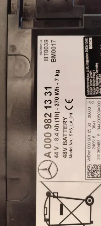 Mercedes W247 Batterie OEM A0009821331 Gebraucht image 6