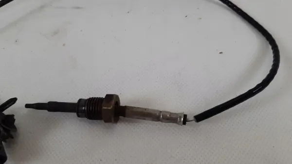Abgastemperatursensor Volvo V60 II OEM 31430479 image 3