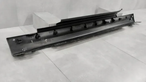 OEM 51777300818 Rechter dorpelbeschermer Mini Cooper F56/F57 image 5