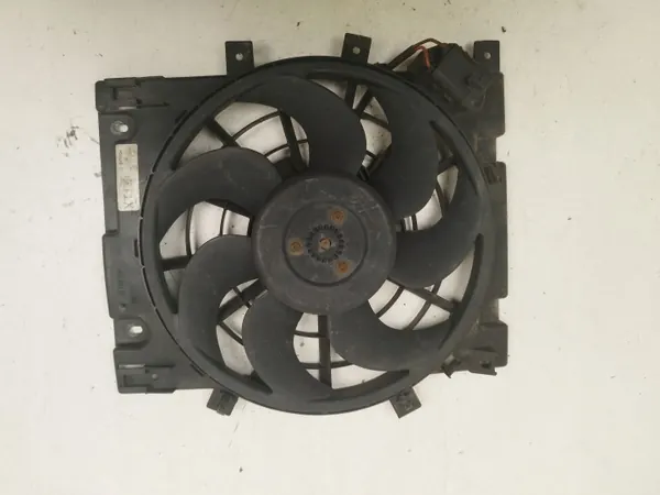 Opel Astra H Klima-Lüfter OEM 0130303302068 image 2
