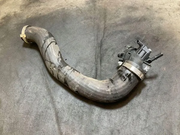 Tuyau intercooler Ford OEM L1B16F075AC - Occasion image 3