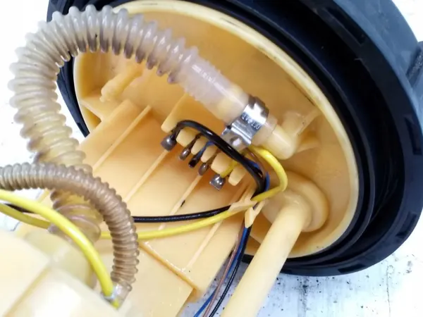 Brandstofpomp Volkswagen Transporter - Caravelle T5 image 3