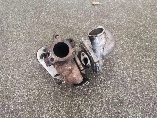 Turbo usado OEM 172010R070 para Toyota Avensis image 5
