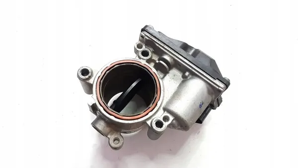 Skoda Octavia Elektronische Gasklep 2.0 TDI Diesel image 2