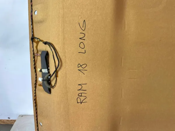 Dodge takklädsel OEM FOB48653 - Begagnat skick image 10