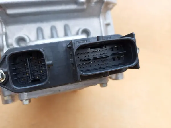 LEXUS RX500H F SPORT Inverter G9210-6GA020 image 8