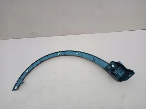 TOYOTA RAV4 Oikea Etulokasuoja 2015- image 5