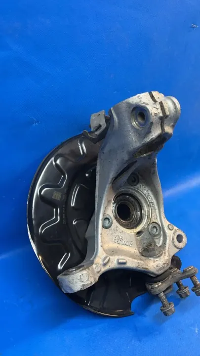 Ohjausnivel OEM 5Q0407257C - Käytetty VW OE image 6