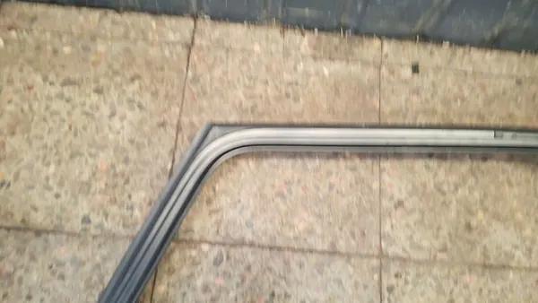 Etummaisen vasemman ikkunan nosturin moottori AUDI A4 B6 8E0837461B image 4