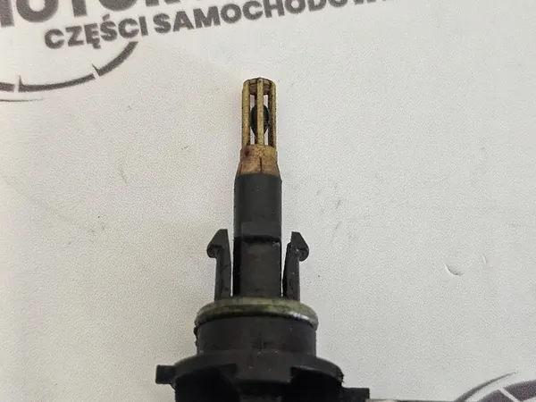 Temperatursensor BMW 1 3 5 E87 E60 E90 X3 2.0 D 7792203 image 4