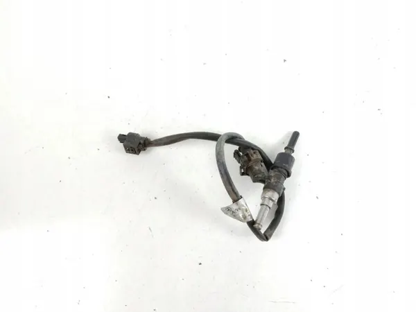 Mercedes-Benz AdBlue-injektor OEM 0280158712 - Begagnad image 2
