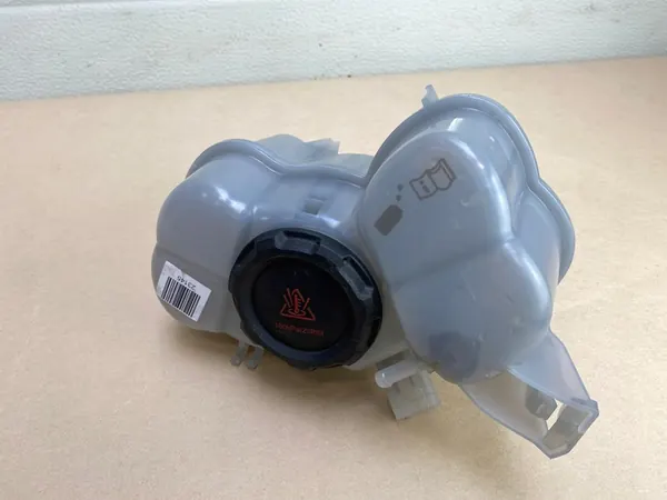 Erweiterungstank VW ID.4 AUDI Q4 E-TRON 1EA121407H image 5