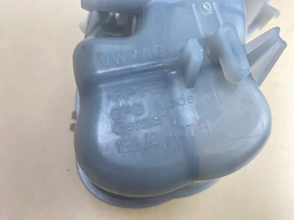 Erweiterungstank VW ID.4 AUDI Q4 E-TRON 1EA121407H image 7