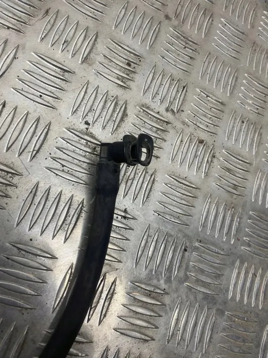 BMW Ajovalopesuputki OEM 711784409 - Käytetty image 3