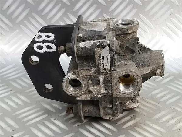 Vanne de contrôle d'air MAN TGX TGS TGA WABCO EURO 5 image 1