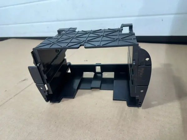 Mercedes SL R230 radiobevestiging OEM A2306890016 image 2