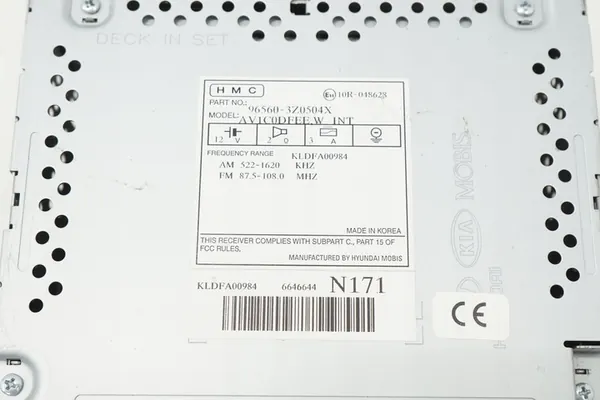 HYUNDAI I40 LIFT RADIO CD NAVIGATIE 96560-3Z0504 image 3