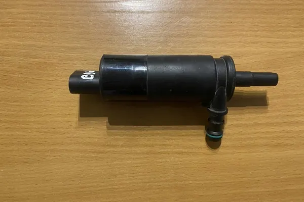 Bomba de lavado de faros MERCEDES-BENZ E (W212) 2012 image 2