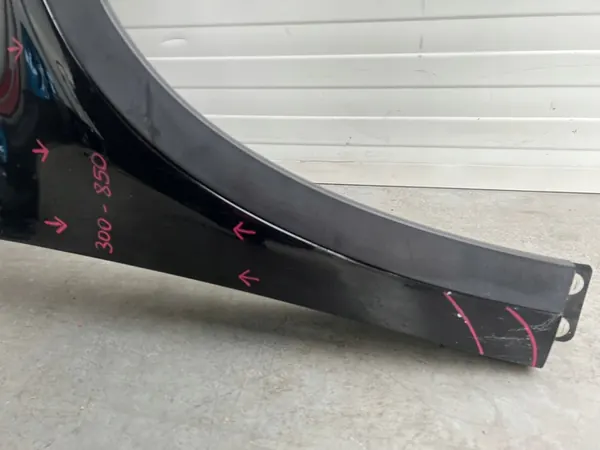 HÖGER FRAMSKÄRM MERCEDES GLA X156 A1568800218 image 4