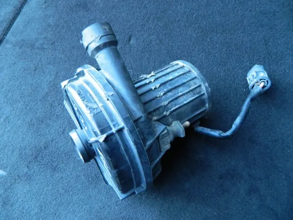BMW E60 M54 2.2i Sekundärluftpump OEM E60M54 image 5