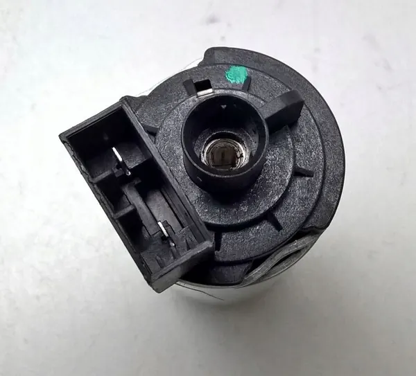 Nissan Qashqai II Sätemotor OEM X1183312S - Begagnad image 3