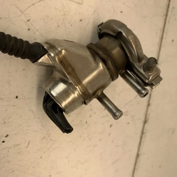 Válvula inyectora AdBlue OEM 7459854269852369874125698541 image 3
