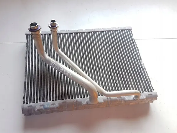 Evaporador de aire acondicionado Mercedes W447 Vito image 2