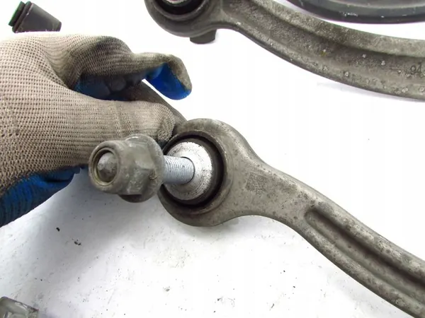 MERCEDES W213 W238 Braccio Sospensione Posteriore Sinistro Completo OEM image 9