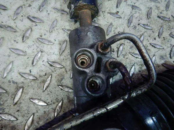 JEEP CHEROKEE III KJ LIBERTY 3.7 V6 CAIXA DE DIREÇÃO P52128517AE image 4