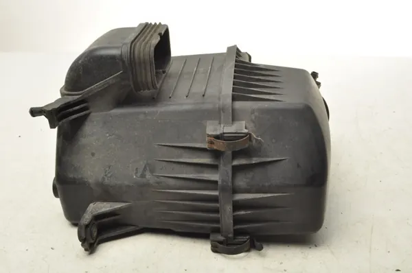 KIA Sportage III Luftfilterhus OEM 28110-2S000 image 4