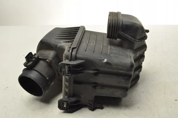 KIA Sportage III Luftfilterhus OEM 28110-2S000 image 6