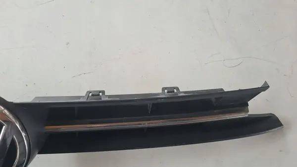 VW POLO VI 2017- Grade Frontal 2G0853651L image 6