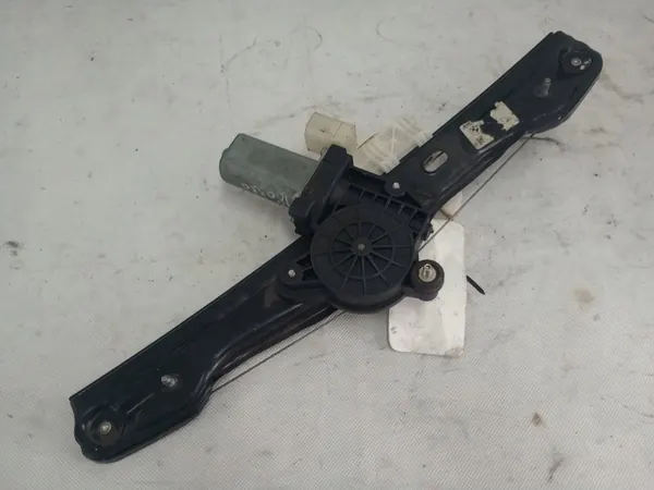 BMW F20 F21 2016 Elevador de Vidro M13970-A00 image 5