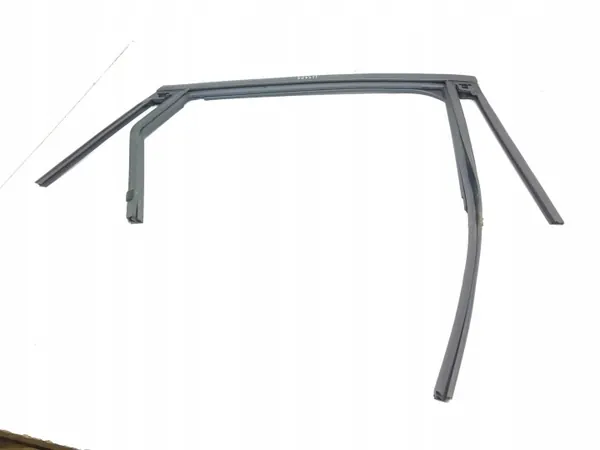 Junta ventana puerta trasera Ford Kuga III 2022 OEM AMD174479 image 2