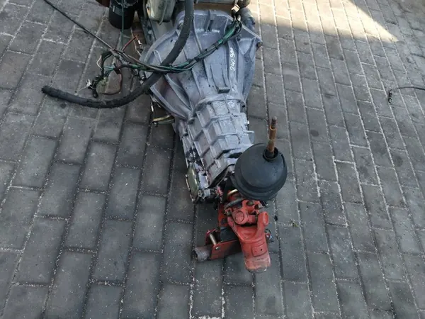 IVECO DAILY 2.5 TD Vaihteisto image 3