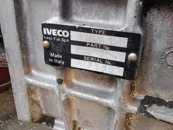 IVECO DAILY 2.5 TD Vaihteisto image 4