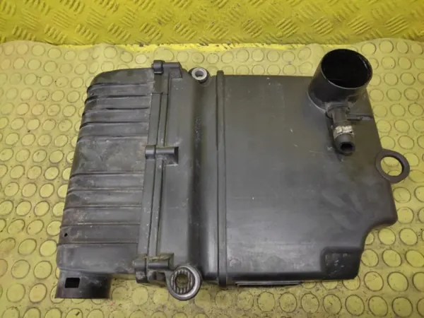 Fiat Luftfilterhus OEM 51773400 - Begagnad image 3
