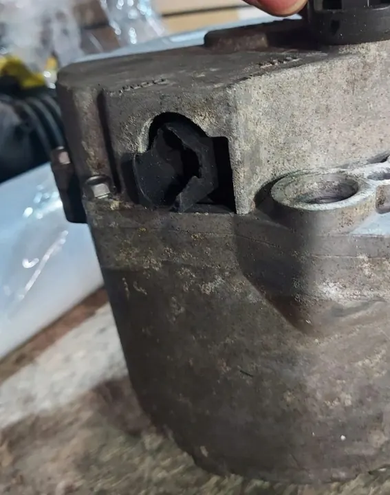 Vaihtovirtageneraattori Audi A8 4.0 TFSI 190A OE image 2