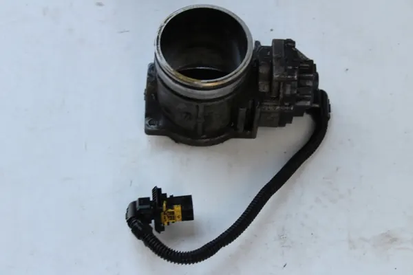 MAN Drosselklappe OEM 51094137018 - Gebraucht image 4