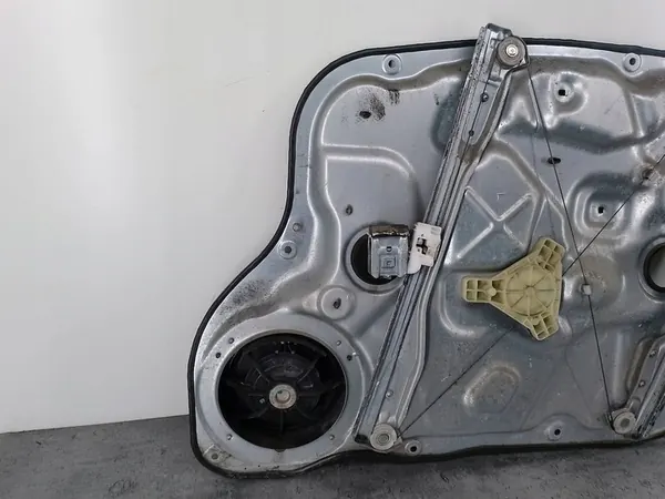 Elevador de vidro dianteiro esquerdo Kia Ceed I SW 824701H000 image 3