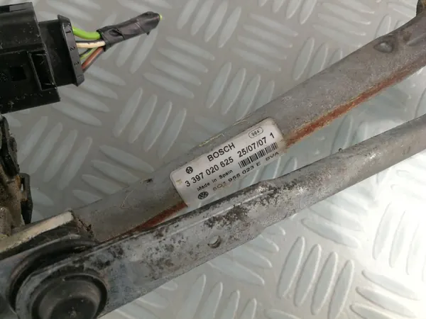 Pyyhkijän moottorin mekanismi VW POLO IV 2002-2010 6Q1955023E image 10