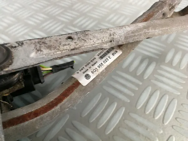 Pyyhkijän moottorin mekanismi VW POLO IV 2002-2010 6Q1955023E image 9